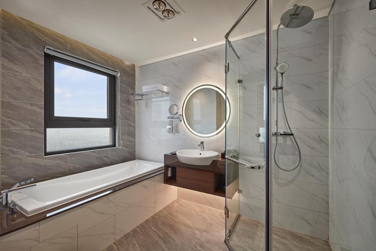 Khách sạn hẻo lánh Grand K